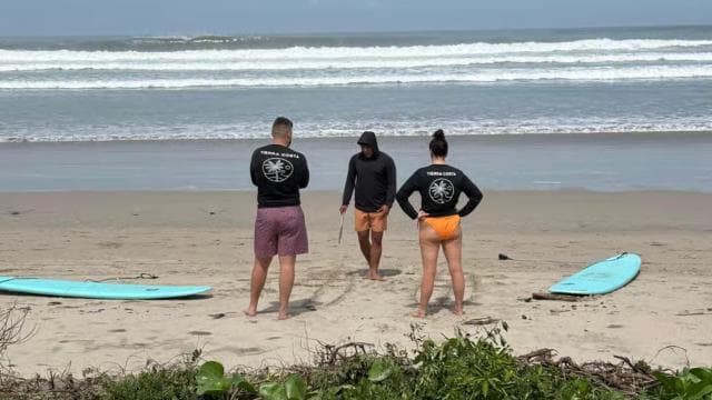 Nosara: Playa Guiones Surf Lesson with Local Instructor — Guided tour and outdoor activity