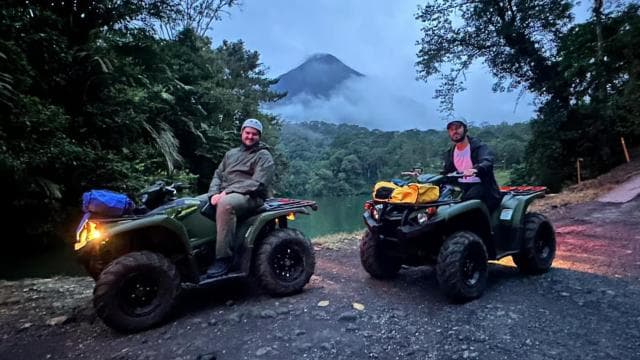 Tour en VTT de la jungle et de Maleku — Guided tour and outdoor activity