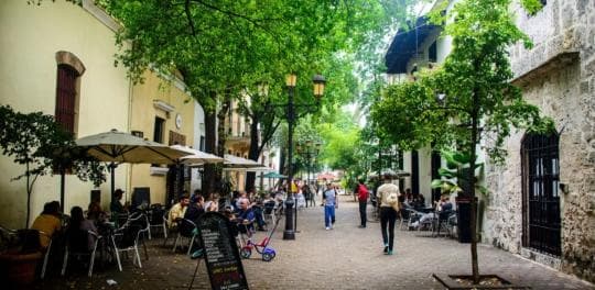Santo Domingo Historical City Tour: Explore the Heritage — Guided tour and outdoor activity