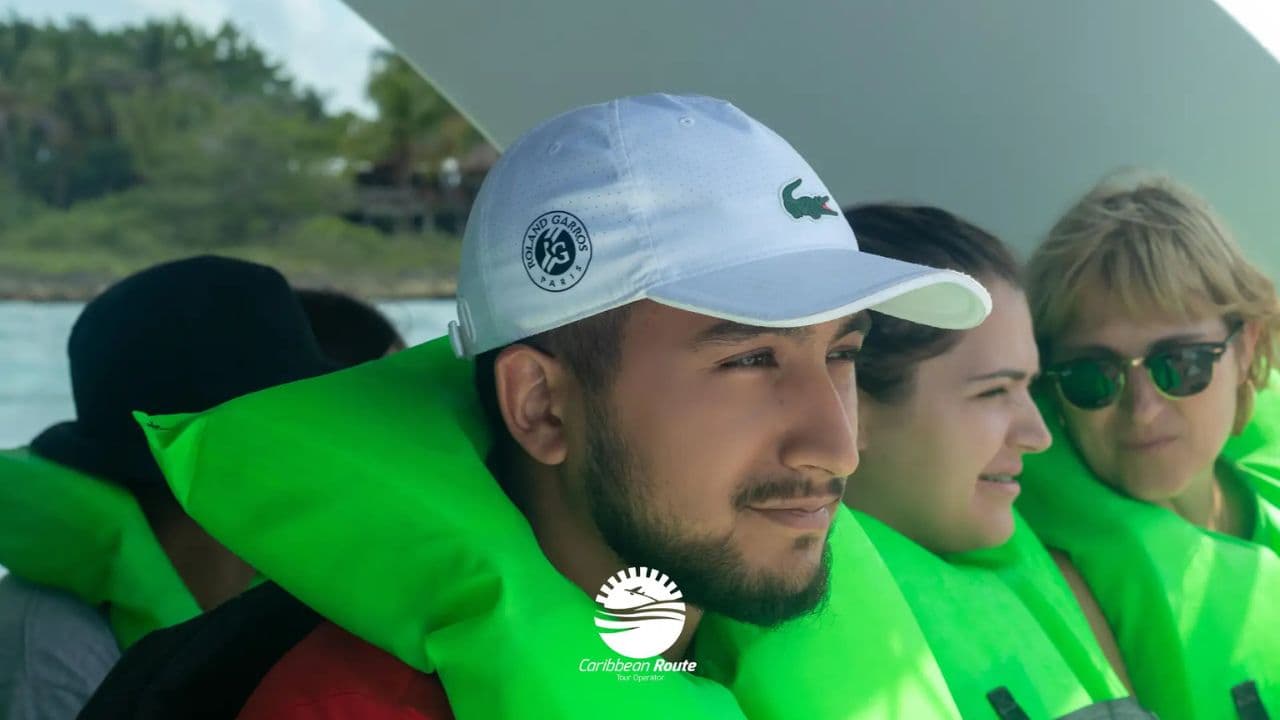 Saona Island Private: Speedboat Tour from Punta Cana — Guided tour and outdoor activity