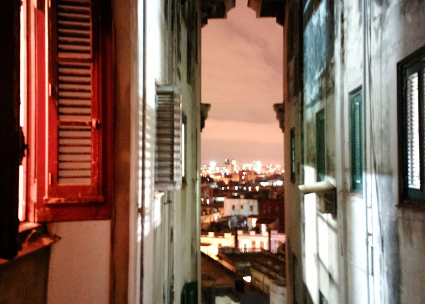 Private Custom Tour with a Local Guide Havana — Guided tour and outdoor activity