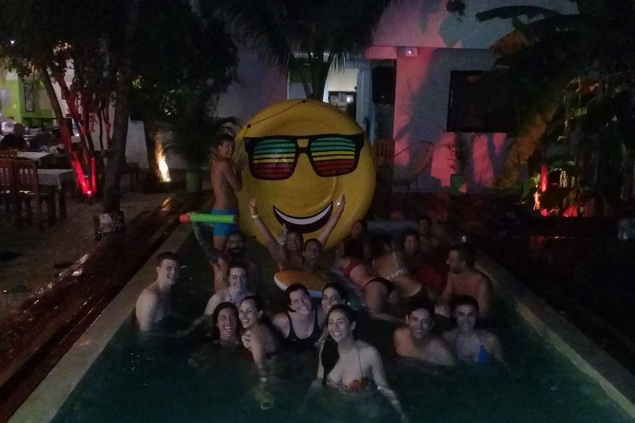 Social Pubcrawl Barcrawl Tulum — Guided tour and outdoor activity