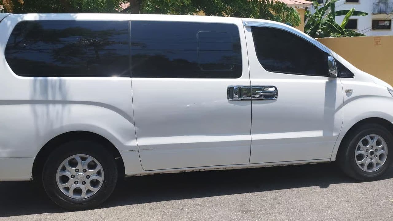 Private transfer Santo Domingo Airport to, Sosua, Cabarete, — Guided tour and outdoor activity