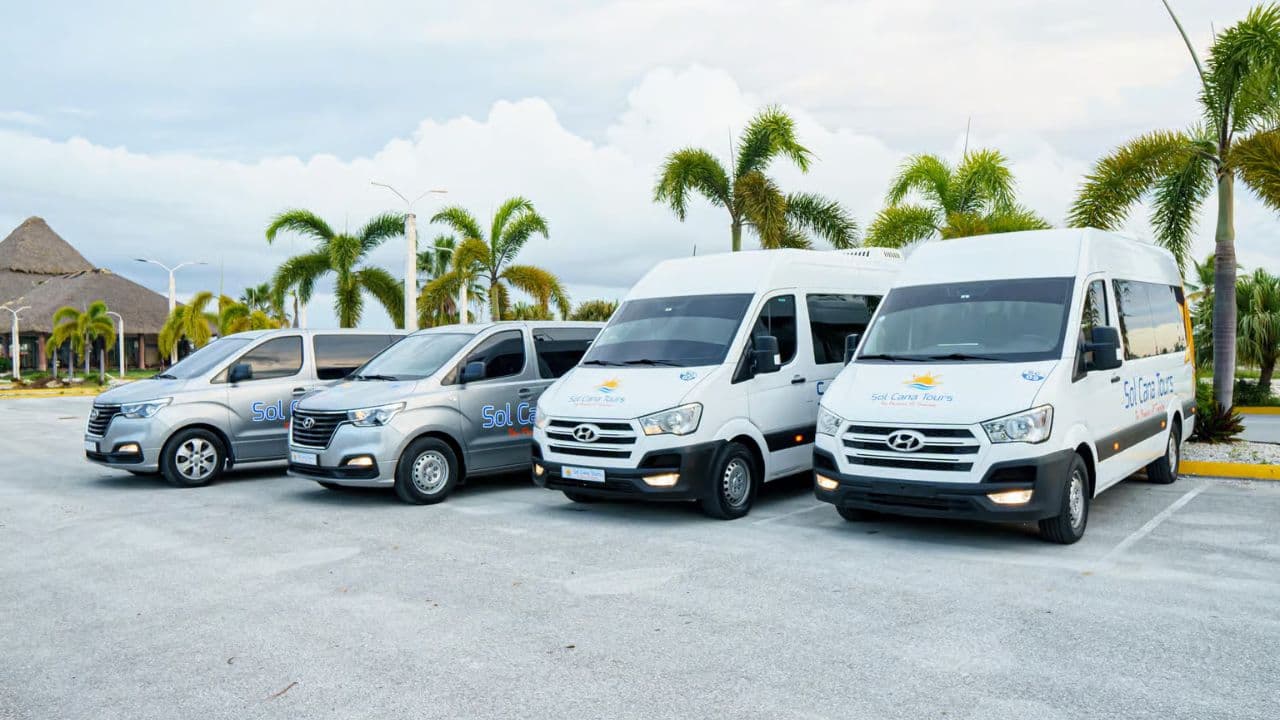 Private Transfer Lopesan Costa Bavaro to Punta Cana Airport — Guided tour and outdoor activity